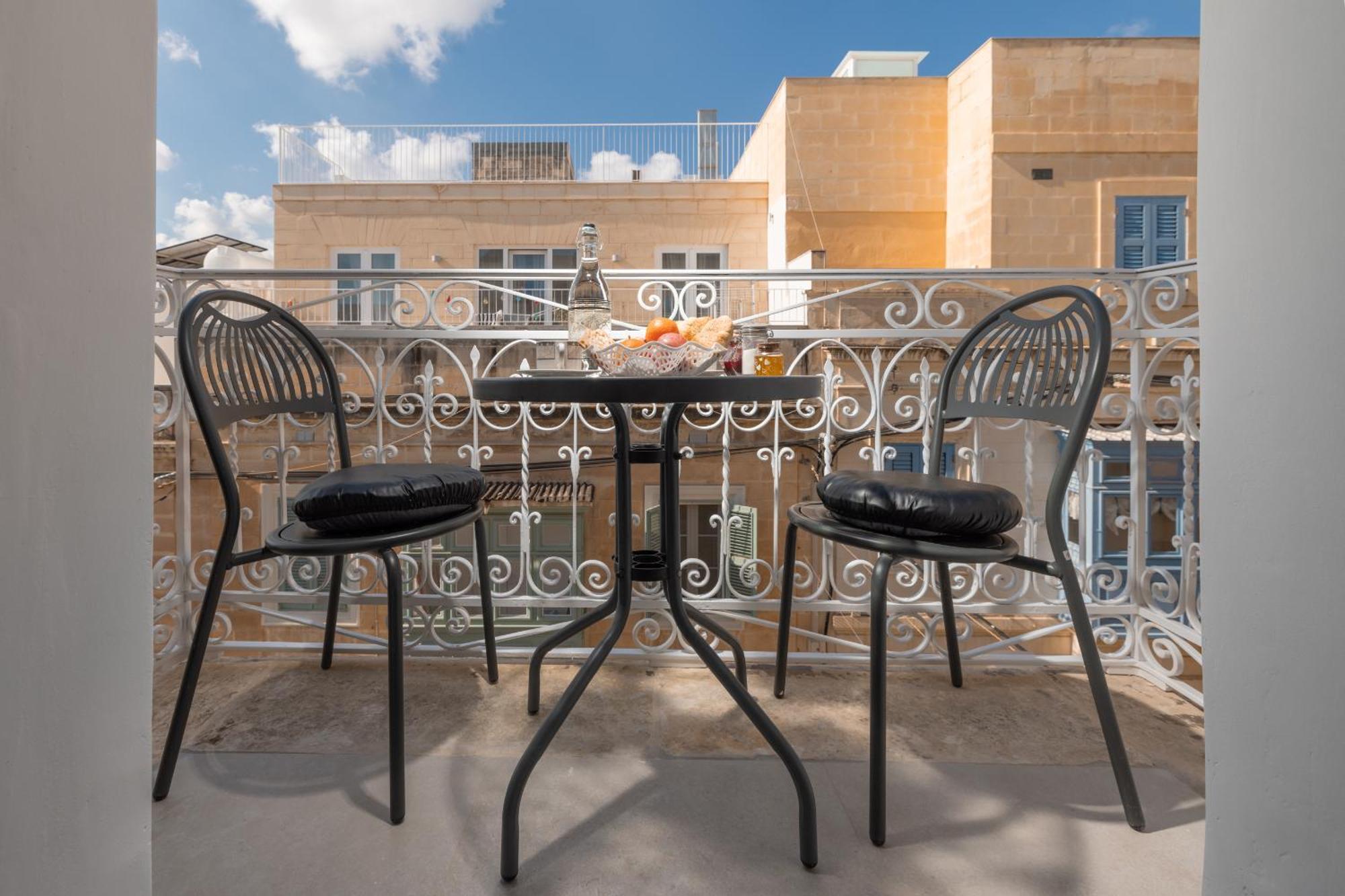 Encanto Townhouse 斯利马 外观 照片